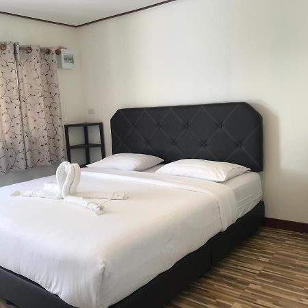 บ้านวิรา ห้องพัก Baan Wira Khon Kaen Extérieur photo